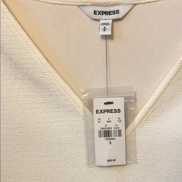 Beautiful Express Blouse - Picture 2 of 3